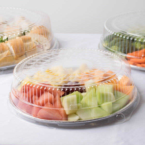 Plateaux et couvercles de traiteur